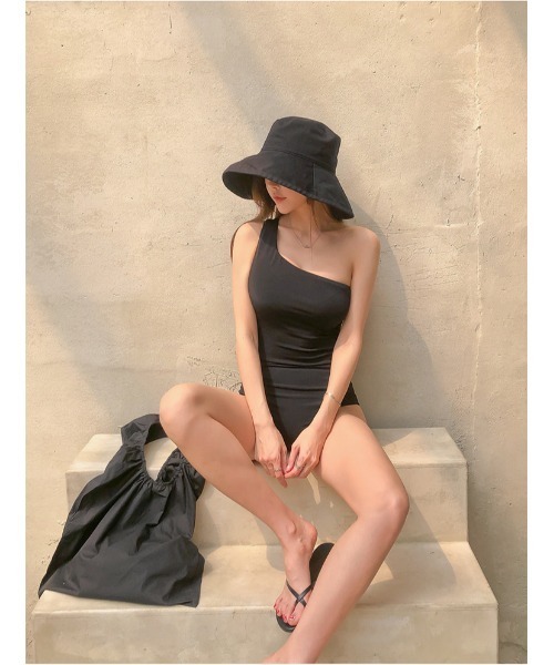 セール】大人カジュアル フェミニン ワンショルダー スイムウェア