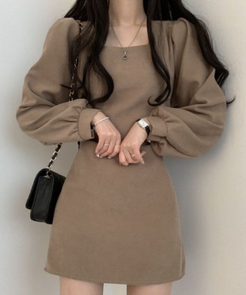 Diosfront（ディオスフロント）の「スクエアーAラインミニワンピース（ワンピース・レディース・ブラック/ベージュ・S/M/L）」の11枚目の写真