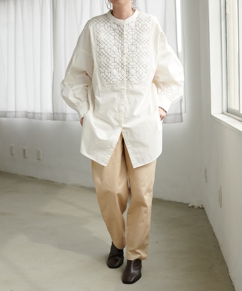 DISCOAT（ディスコート）の「キルト刺繍ビックシャツ（シャツ/ブラウス・レディース・ブラック/ベージュ/オフホワイト・FREE）」の18枚目の写真