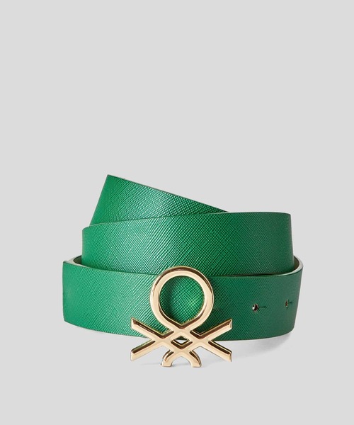 BENETTON (UNITED COLORS OF BENETTON)(ベネトンユナイテッドカラーズオブベネトン)の「フェイクレザーループロゴバックルベルト(ベルト・レディース・ゴールド/レッド/グリーン/ブラック・MEDIUM/SMALL/LARGE)」の3枚目の写真