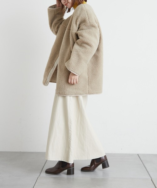 CIAOPANIC TYPY（チャオパニックティピー）の「【ZOZOTOWN限定】リバーシブル/ボアフリース×キルティングノーカラーコート（ノーカラーコート・レディース・アイボリー/ブラック/カーキ・ONE SIZE）」の4枚目の写真