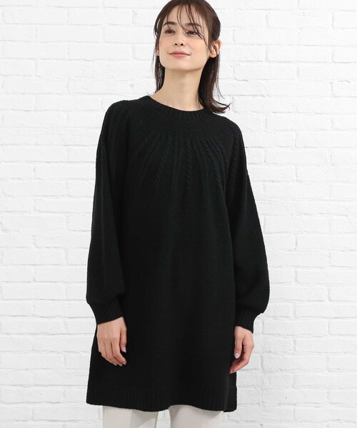 SHOO・LA・RUE(シューラルー)の「◆ふんわり求心編みチュニックワンピース(ニット/セーター・レディース・ピンク系/ライトブルー/オフホワイト/ブラック・00)」の11枚目の写真