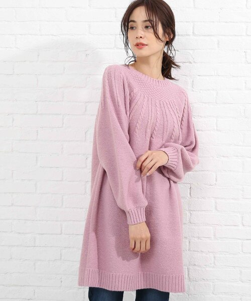 SHOO・LA・RUE(シューラルー)の「◆ふんわり求心編みチュニックワンピース(ニット/セーター・レディース・ピンク系/ライトブルー/オフホワイト/ブラック・00)」の9枚目の写真