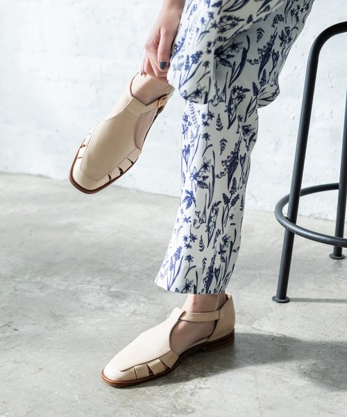 IENA(イエナ)の「【PASCUCCI/パスクッチ】 グルカサンダル◆(サンダル・レディース・ホワイト/ベージュ・38/39/36/37)」の7枚目の写真