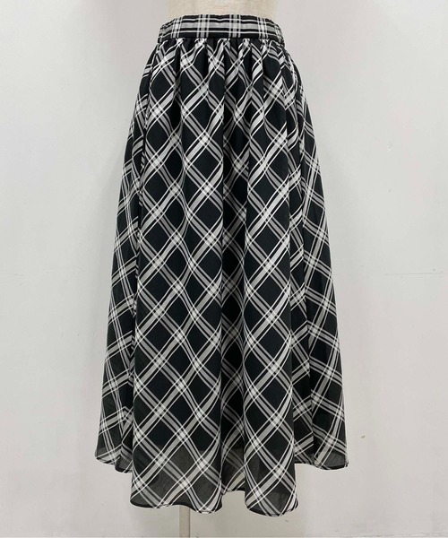 PICCIN（ピッチン）の「チェックフレアスカート（スカート・レディース・ブラック/グリーン・M）」の5枚目の写真