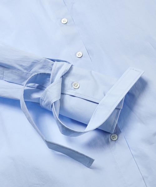 JW Anderson（ジェイダブリューアンダーソン）の「TIED CUFF CLASSIC SHIRT（シャツ/ブラウス・レディース・ホワイト/ブルー系その他・4/6）」の3枚目の写真