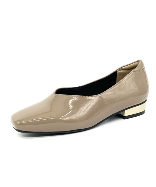 Noubel Voug Relax（ヌーベルヴォーグリラックス）の「【晴雨兼用】 ソフトエナメルタイプ スクエアトゥ ローヒール パンプス【2022新作】（レインシューズ・レディース・ブラック/グレイッシュベージュ/アイボリー/モスグリーン・M/S/L/LL）」の5枚目の写真