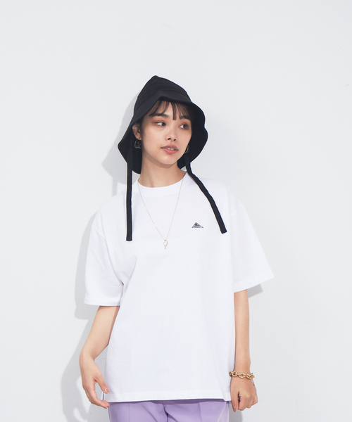 KELTY(ケルティ)の「KELTY別注ワンポイントTシャツ(Tシャツ/カットソー・レディース・ホワイト/ブラック/ベージュ/グリーン・S/M)」の6枚目の写真