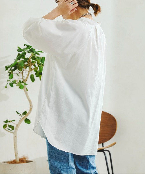 DouDou（ドゥドゥ）の「袖異素材切替シャツ（シャツ/ブラウス・レディース・ホワイト/ブルー・FREE）」の3枚目の写真