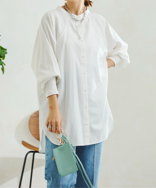 DouDou（ドゥドゥ）の「袖異素材切替シャツ（シャツ/ブラウス・レディース・ホワイト/ブルー・FREE）」の5枚目の写真
