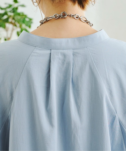 DouDou（ドゥドゥ）の「袖異素材切替シャツ（シャツ/ブラウス・レディース・ホワイト/ブルー・FREE）」の18枚目の写真