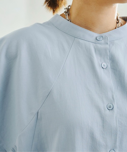 DouDou（ドゥドゥ）の「袖異素材切替シャツ（シャツ/ブラウス・レディース・ホワイト/ブルー・FREE）」の22枚目の写真