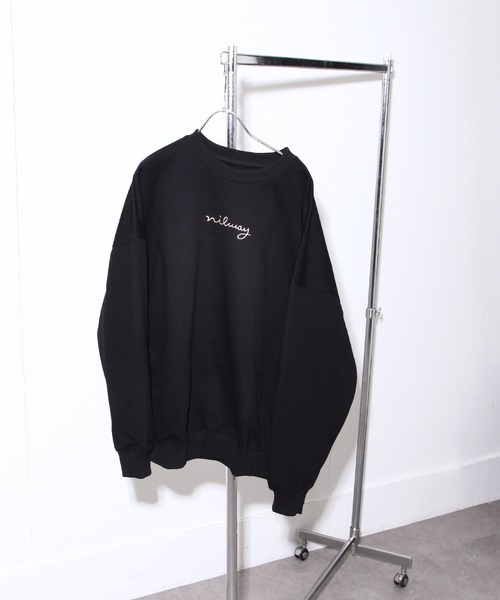 NILWAY（ニルウェイ）の「ファインコットン裏毛nilway筆記ロゴ刺繍ビッグクルー（スウェット・メンズ・ブラック/オフホワイト/グリーン/チャコール・MEDIUM/LARGE）」の3枚目の写真