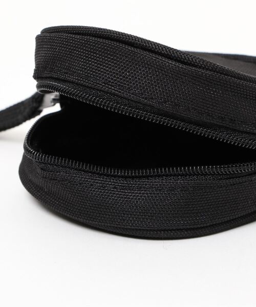 Arnold Palmer(アーノルドパーマー)の「アーノルドパーマー ポーチ付きリュック(バックパック/リュック・レディース・ベージュ/ブラック/ネイビー/パープル・FREE)」の5枚目の写真