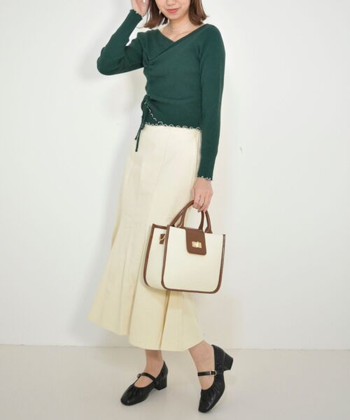 MAJESTIC LEGON(マジェスティックレゴン)の「オトナカシュクールニット(ニット/セーター・レディース・ブラック/ライトグリーン/アイボリー・MEDIUM)」の20枚目の写真