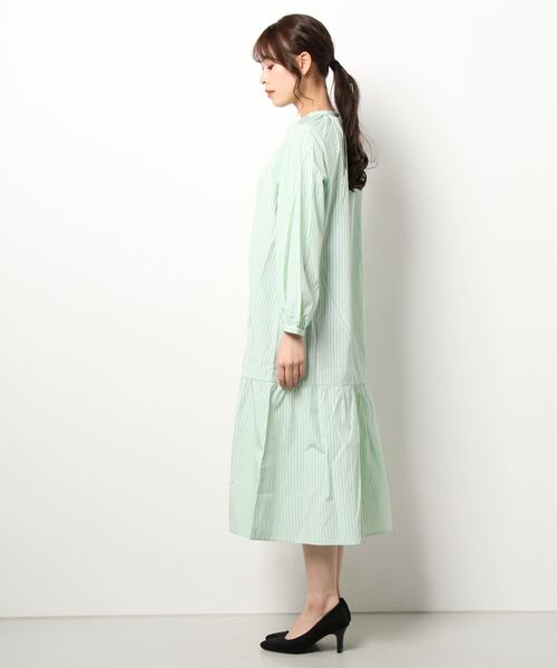 ehka sopo（エヘカソポ）の「裾ギャザーストライプワンピース（ワンピース・レディース・パープル/イエロー/グリーン・ﾌﾘ-）」の4枚目の写真