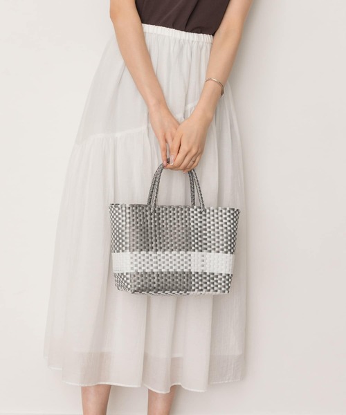 RODE SKO(ロデスコ)の「横長メルカドバッグ(トートバッグ・レディース・ブラック/シルバー・ONE)」の6枚目の写真