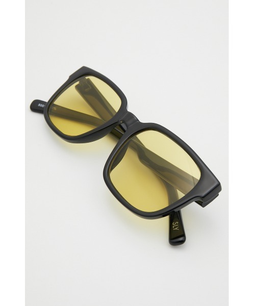 SLY(スライ)の「SQUARE FRAME EYEWEAR スクエア フレーム アイウェア(サングラス・レディース・クリア/ブラック・FREE)」の3枚目の写真