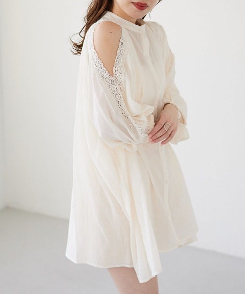 Heather(ヘザー)の「ヴィンテージ風肩開きチュニック(7分袖) 276360(シャツ/ブラウス・レディース・ベージュ/オフホワイト/ブラック・FREE)」の7枚目の写真