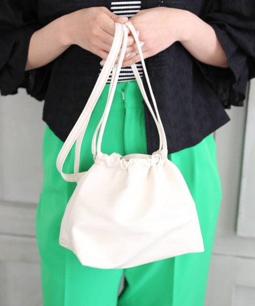 *NewArrival*フェイクレザー巾着バッグ