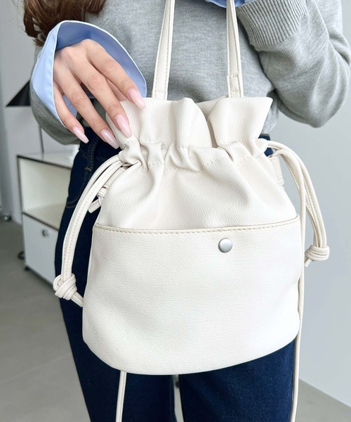 セール】【累計販売数2万個突破！】フェイクレザー巾着バッグ