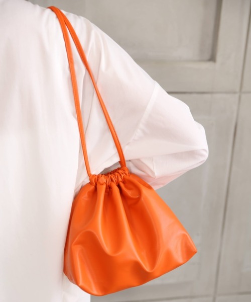 *NewArrival*フェイクレザー巾着バッグ
