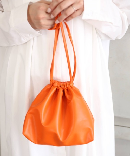*NewArrival*フェイクレザー巾着バッグ