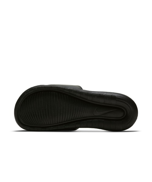 NIKE(ナイキ)の「ナイキ NIKE ナイキ VICTORI ONE スライド(サンダル・レディース・ブラック×ホワイト・25.0cm/23.0cm/24.0cm)」の4枚目の写真
