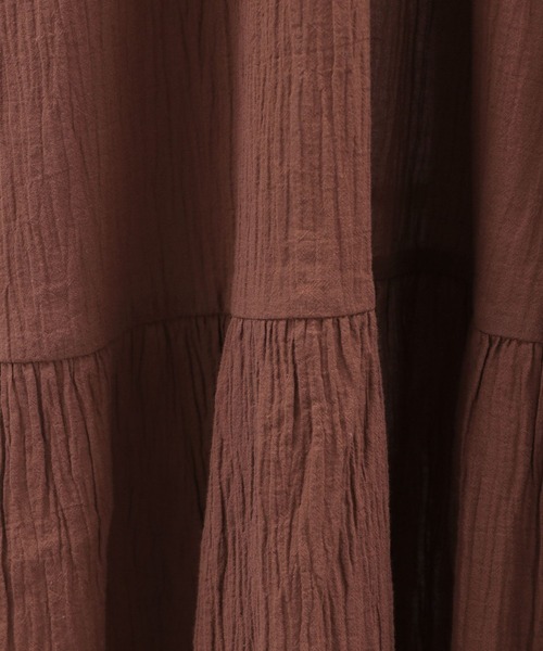 LAKOLE（ラコレ）の「クリンクルVティアードワンピース / 277584（ワンピース・レディース・ブラック/ブラウン/グリーン・SMALL/MEDIUM）」の19枚目の写真