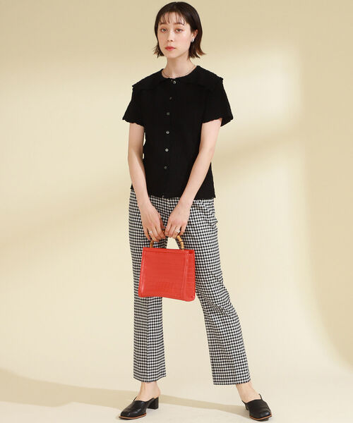 Ray BEAMS(レイビームス)の「Ray BEAMS / シャーリング ビッグカラー シャツ(シャツ/ブラウス・レディース・ブラック/オレンジ/オフホワイト・ONE SIZE)」の11枚目の写真