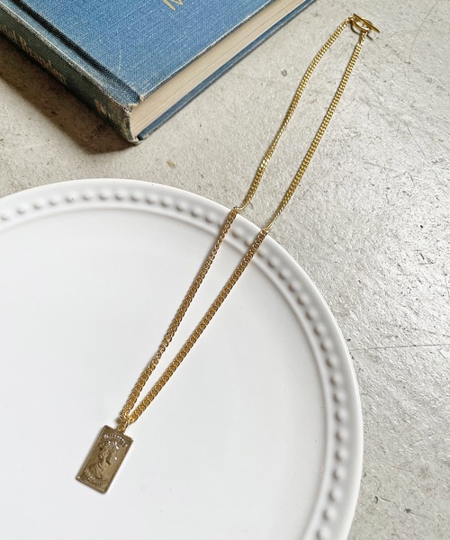 SPINNS（スピンズ）の「コインモチーフデザイン ステンレスチェーンネックレス（ネックレス・メンズ・シルバー系1/シルバー系2/シルバー系3/シルバー系4/シルバー系5/ゴールド系1/ゴールド系2/ゴールド系3/ゴールド系4/ゴールド系5・ONESIZE）」の7枚目の写真