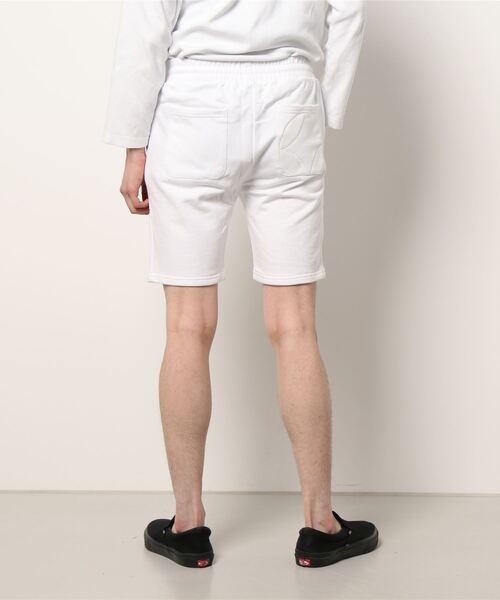 LUXE/R(ラグジュ)の「(RM)【ユニセックス】【LUXE/R】モノグラム ビッグ ロゴ ワッペン ショートパンツ(スウェットパンツ・メンズ・ホワイト/ブラック/杢グレー・MEDIUM/LARGE)」の5枚目の写真