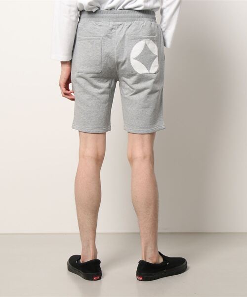 LUXE/R(ラグジュ)の「(RM)【ユニセックス】【LUXE/R】モノグラム ビッグ ロゴ ワッペン ショートパンツ(スウェットパンツ・メンズ・ホワイト/ブラック/杢グレー・MEDIUM/LARGE)」の6枚目の写真