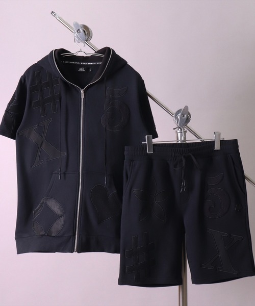 LUXE/R(ラグジュ)の「(RM)【ユニセックス】【LUXE/R】モノグラム ビッグ ロゴ ワッペン ショートパンツ(スウェットパンツ・メンズ・ホワイト/ブラック/杢グレー・MEDIUM/LARGE)」の9枚目の写真