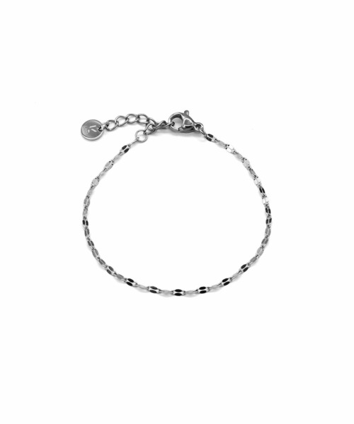 LHME（エルエイチエムイー）の「【WEB限定】”Gleam”ペタルチェーンブレスレット/サージカルステンレス（金属アレルギー対応）【LHME / エルエイチエムイー】（ブレスレット・レディース・シルバー/ゴールド・ONE SIZE）」の3枚目の写真