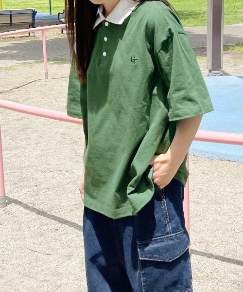PairPair（ペアペア）の「襟配色ポロシャツ(ユニセックス)（ポロシャツ・メンズ・オフホワイト/グリーン/グレイッシュブルー・MEDIUM/LARGE）」の3枚目の写真
