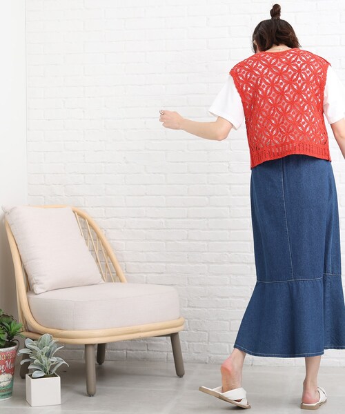 SHOO・LA・RUE(シューラルー)の「◆クロシェニットベスト(ベスト・レディース・ブラック/レンガ/アイボリー・02/03)」の15枚目の写真