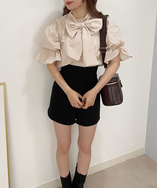 one after another NICE CLAUP（ワンアフターアナザーナイスクラップ）の「肩開きマルチWAYボウタイブラウス（シャツ/ブラウス・レディース・ベージュ/オフホワイト/ホワイト系その他/ブラック系その他・FREE）」の16枚目の写真