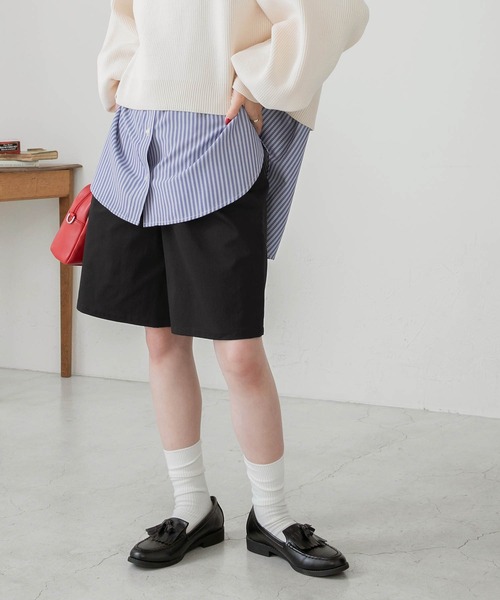 BONLECILL(ボンルシール)の「タック入り ハイウエストチノショートパンツ(チノパンツ・レディース・ブラック/ベージュ/ネイビー/アイボリー・M/L)」の22枚目の写真