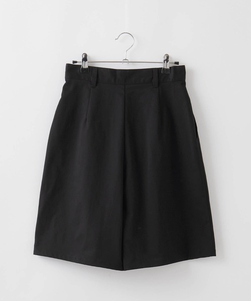 BONLECILL(ボンルシール)の「タック入り ハイウエストチノショートパンツ(チノパンツ・レディース・ブラック/ベージュ/ネイビー/アイボリー・M/L)」の11枚目の写真