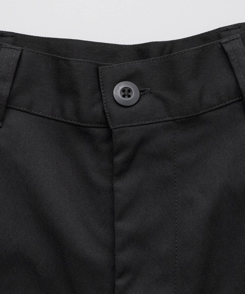 BONLECILL(ボンルシール)の「タック入り ハイウエストチノショートパンツ(チノパンツ・レディース・ブラック/ベージュ/ネイビー/アイボリー・M/L)」の5枚目の写真