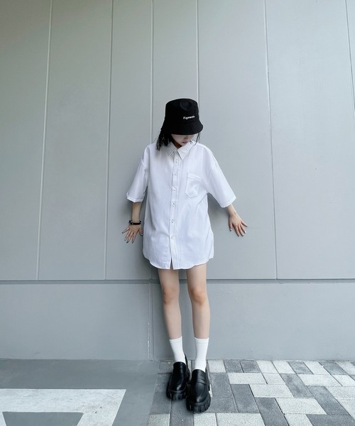 Figments(フィグメンツ)の「ステッチ半袖シャツ(シャツ/ブラウス・レディース・ホワイト/ブラック・FREE)」の7枚目の写真