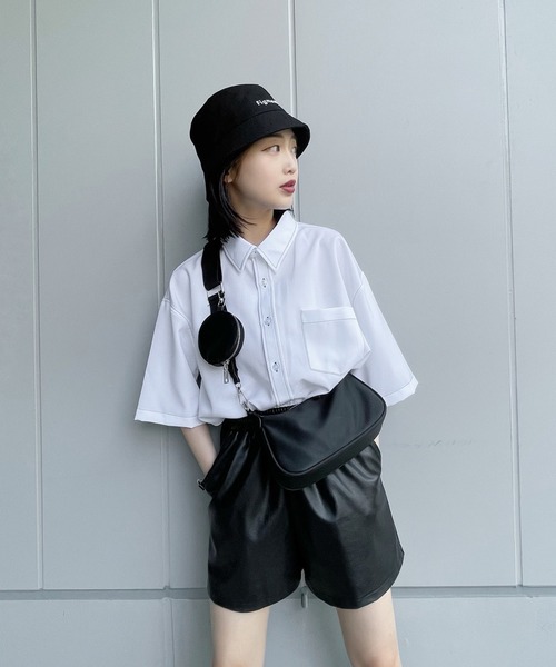 Figments(フィグメンツ)の「ステッチ半袖シャツ(シャツ/ブラウス・レディース・ホワイト/ブラック・FREE)」の19枚目の写真