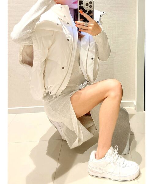 GYDA（ジェイダ）の「【TINY低身長さん向け】バックオープンディープスリットテレコワンピース（ワンピース・レディース・ライトグレー/ブラック/カーキ・FREE）」の4枚目の写真