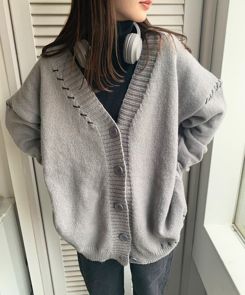 EPICKS（エピックス）の「配色ステッチオーバーサイズカーディガン（カーディガン/ボレロ・レディース・ブラック/ホワイト/グレー/アイボリー・F/L/M/XL）」の4枚目の写真