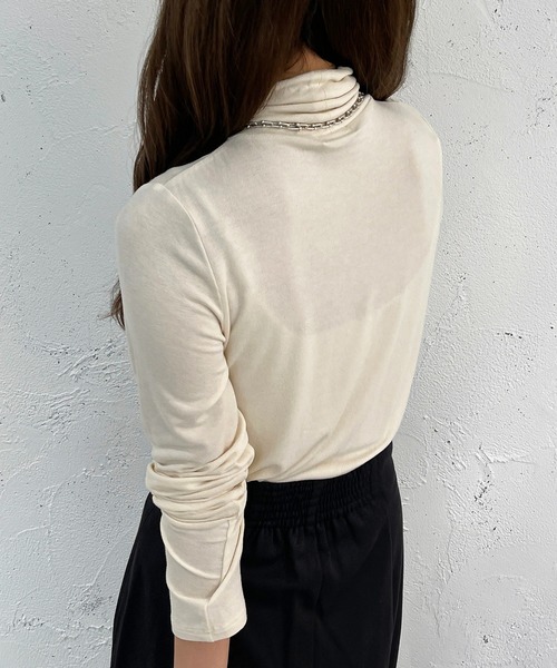 apres jour mignon（アプレジュールミニョン）の「クシュクシュインナー【ZOZOTOWN限定アイテム】（Tシャツ/カットソー・レディース・ブラック/アイボリー/ピンク/グリーン/オレンジ/オレンジ系その他/グリーン系その他/マスタード/イエロー/ブルー/ピンク系その他/レッド・X-LARGE/フリー）」の15枚目の写真