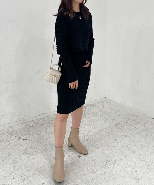 Lamoa(ラモア)の「Lamoa/リブニットワンピース ニットトップス セット(ワンピース・レディース・ホワイト/ブラック/ブルー/ピンク・FREE)」の8枚目の写真