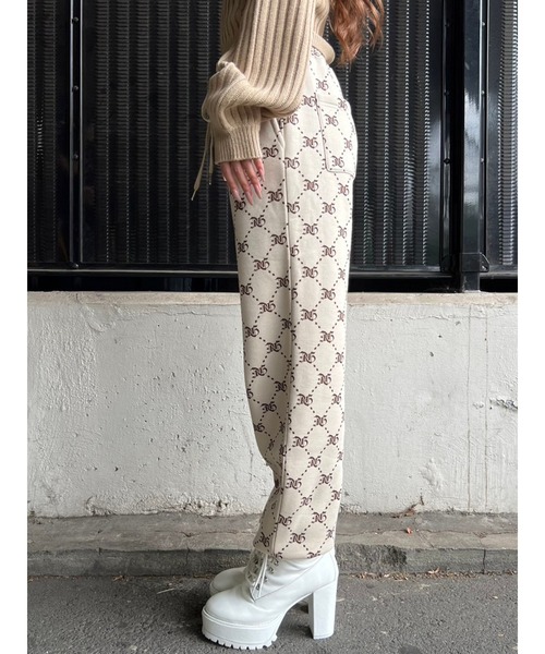 EGOIST（エゴイスト）の「EGモノグラムジョガーパンツII（スウェットパンツ・レディース・ベージュ/ブラック・FREE）」の12枚目の写真