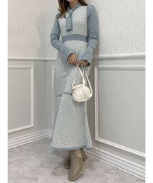 ヘリンボーンタイパステルニットワンピース