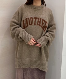 ジャカードロゴニット
